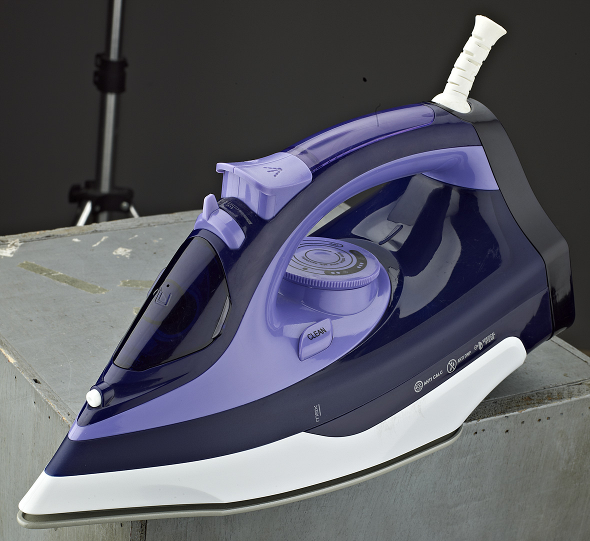variable steam iron 