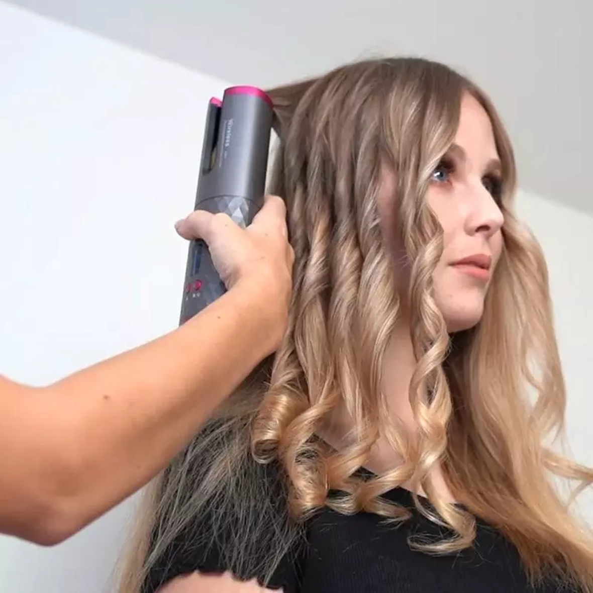 Wireless Rotating Hair Curler, Cordless Automatic Hair Curling Iron